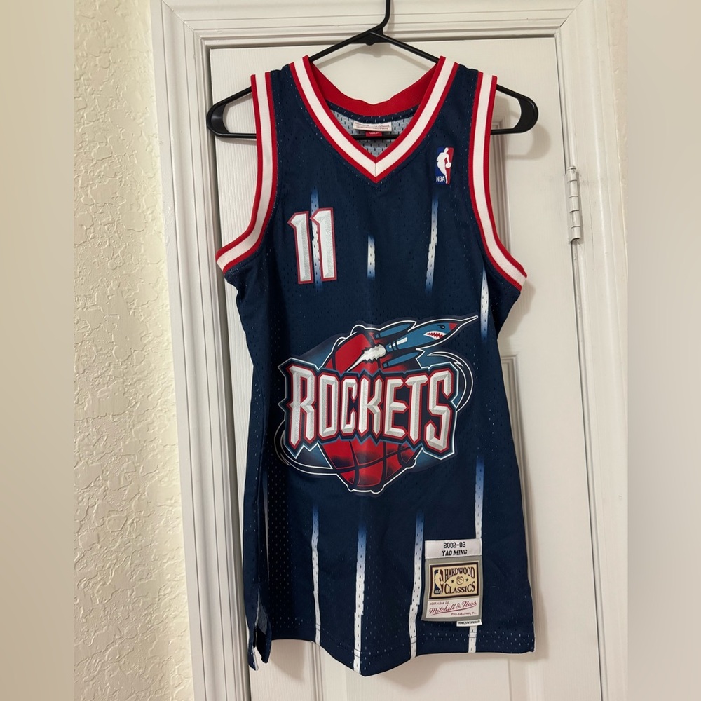 Mitchell & Ness Red and Navy Hardwood Classics Swingman Jersey